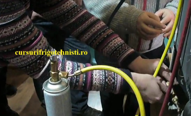 incarcare cu 32 gr R600A