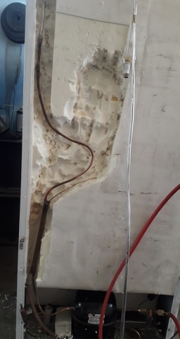 siv srl combina frigorifica freon R600A.